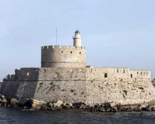 维多利亚州移民局【雅典市中心买房指南！（维多利亚、赞格拉芙、潘格拉底、