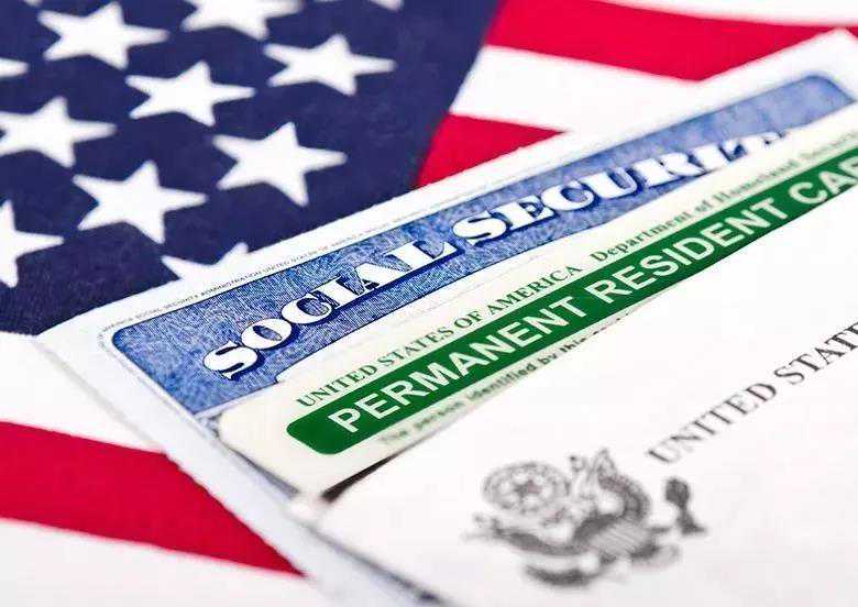 加拿大同性团聚移民【加拿大教育受到众多加拿大移民人士热衷的主要原因】