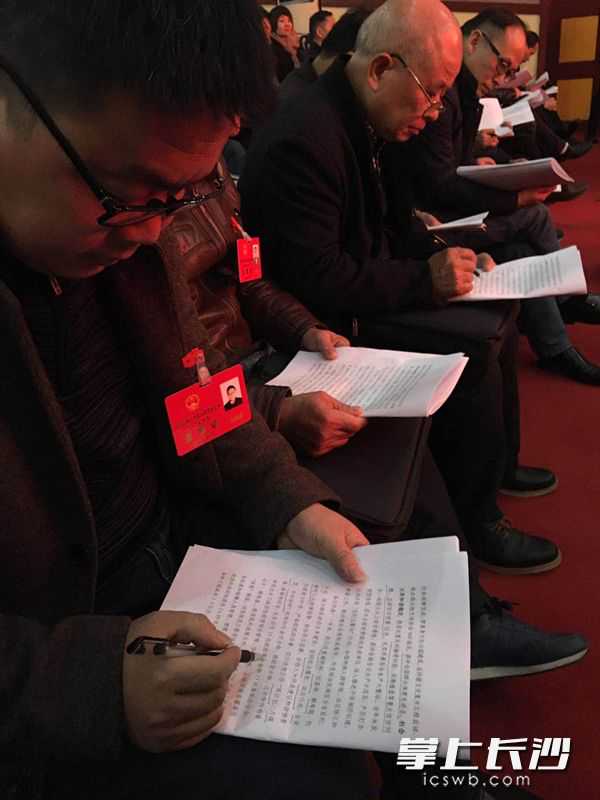 美国 澳大利亚 移民政策（高技能人才短缺，美国致力于吸纳高技能人才移民，