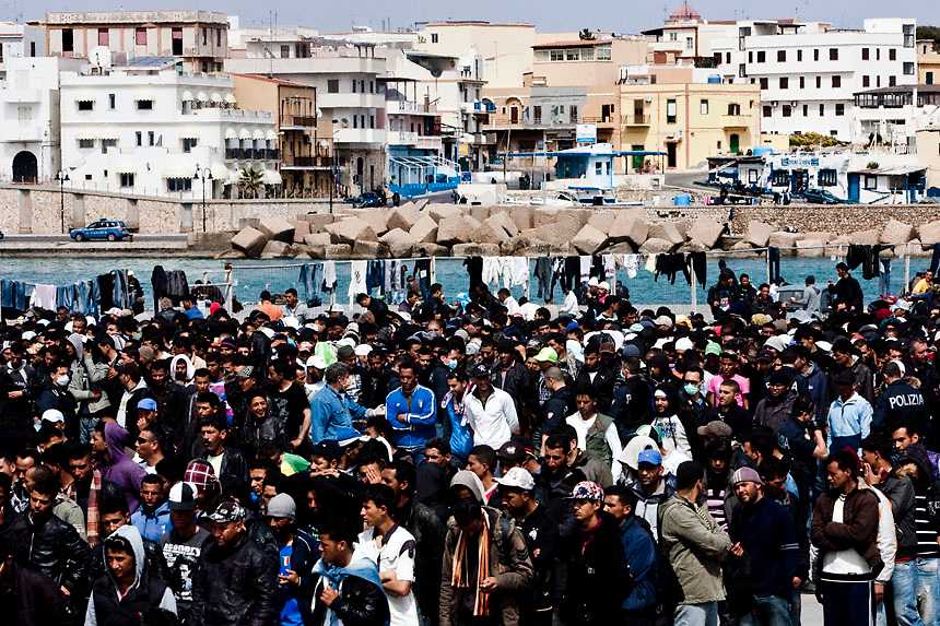 澳洲移民 职业证书【澳洲移民多少钱，如何花最少的钱移民澳大利亚？】