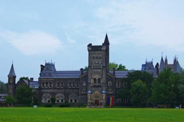 美国优先移民配额{美国人抱怨硅谷房价高过百万小编看了却不禁感慨……}