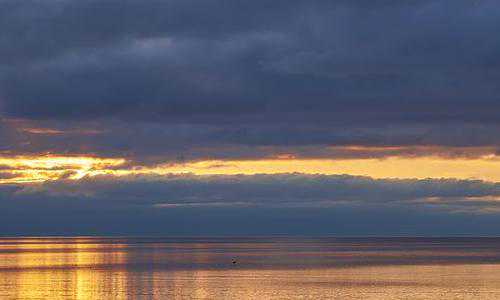 美国移民要住满几年{美国投资移民政策项目优势汇总!}