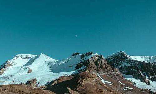 eb5美国移民新政策{移民美国获得绿卡后如何维持永久居民身份?}