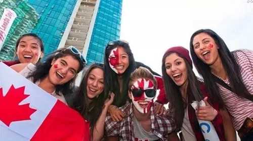 香港工作几年可以移民（香港优才计划年度配额翻倍，满足条件的你不要错过！