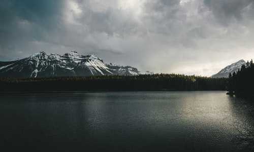 澳洲中国移民中介{澳洲留学申请保证金要多少？要提前多久准备？}