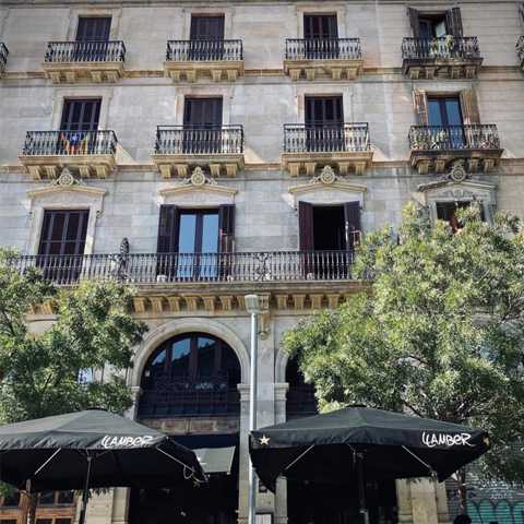 美国移民公司招聘{美国政府停摆持续21天,对移民的办理影响几何?}